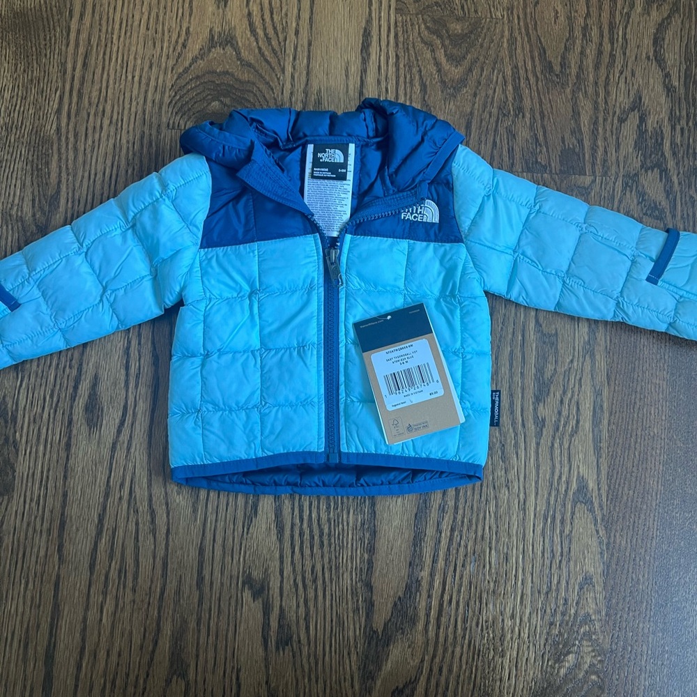 NWT The North Face BABY THERMOBALL HDY ATOMIZER BLUE 3-6 MONTHS